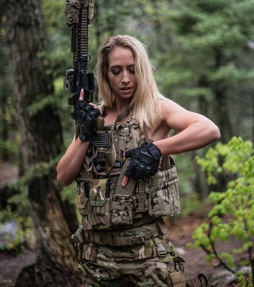 Casey Cook desnuda #108264968