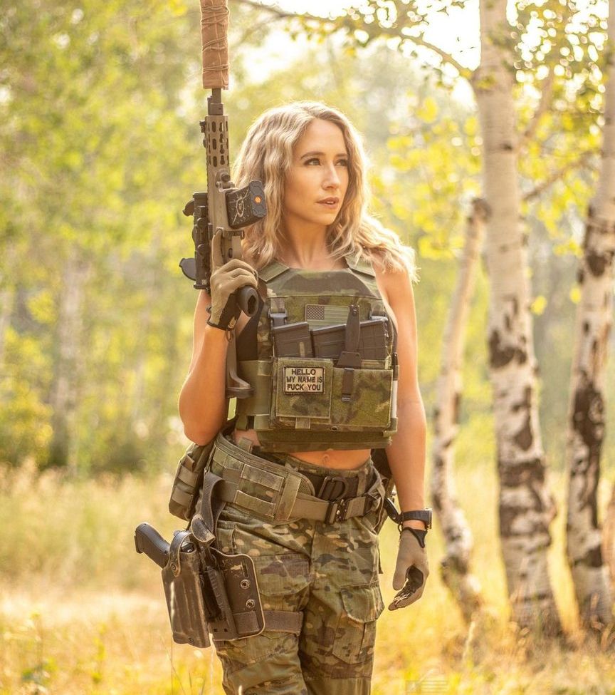 Casey Cook desnuda #108264974