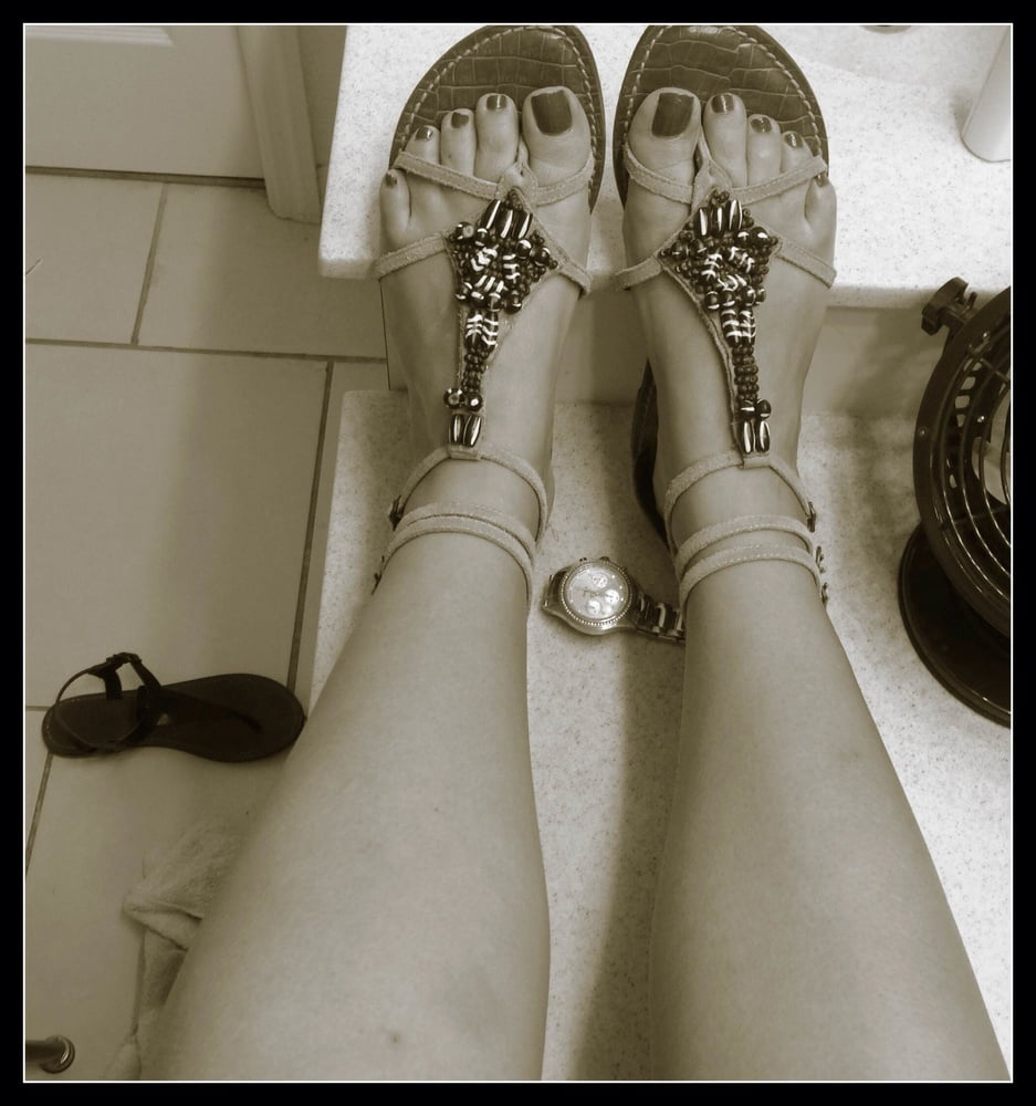 My mistress&#039;s feet #88586788