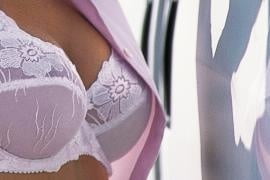 Immagini del reggiseno ad alta definizione
 #94869739