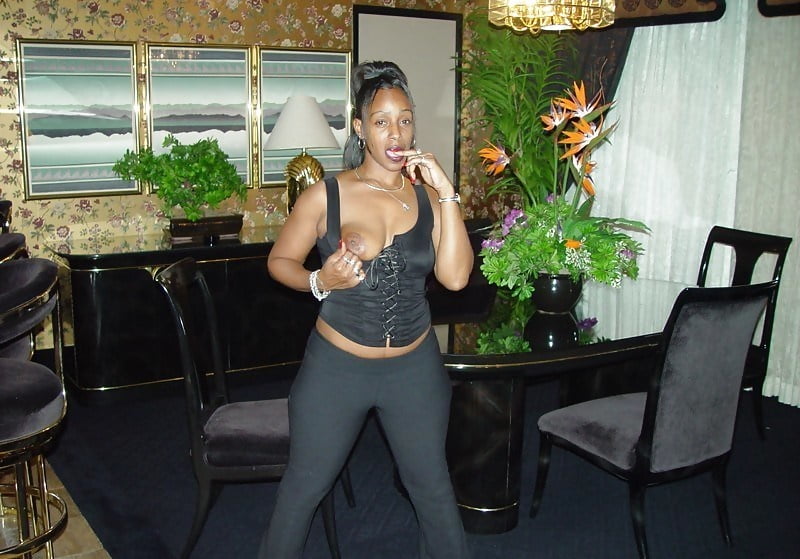 Hola ms parker 4
 #90089037