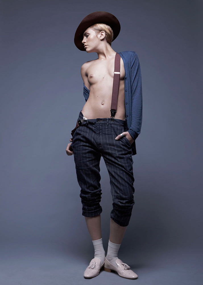 Nuevo 1127 en color.
 #90007854