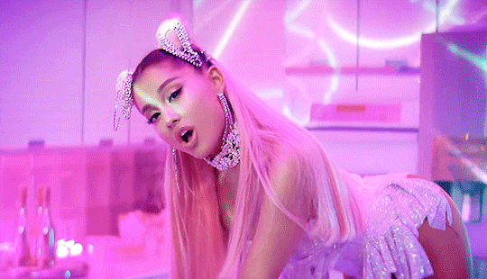 Dónde puedo encontrar gifs
 #101958267