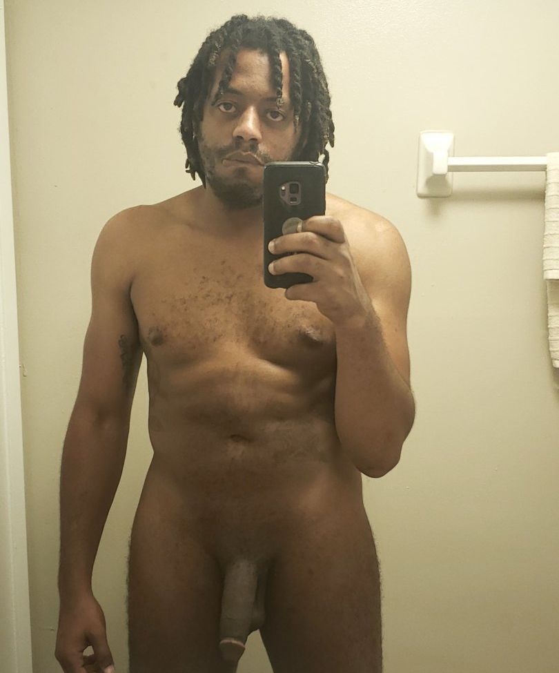 Moestrokes desnuda #108092464