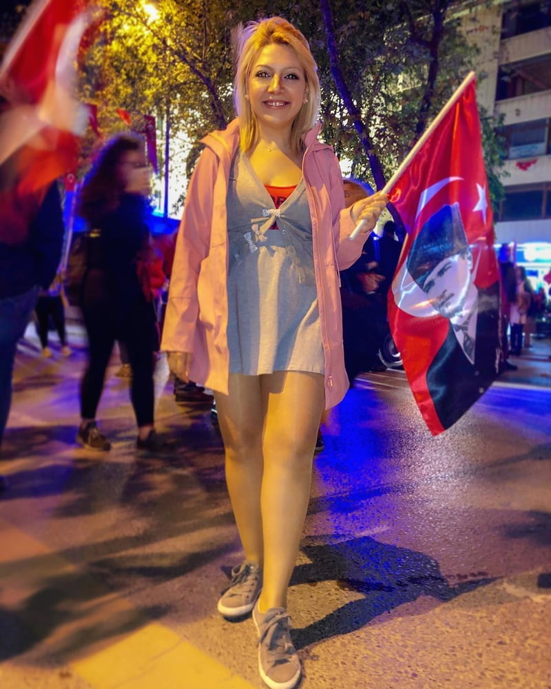 Nylon leg and feet tease from sexy Turkish office slut #103735485