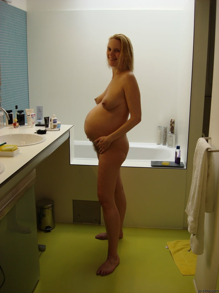 Schwangere Amateur-Mischung 5
 #104368624