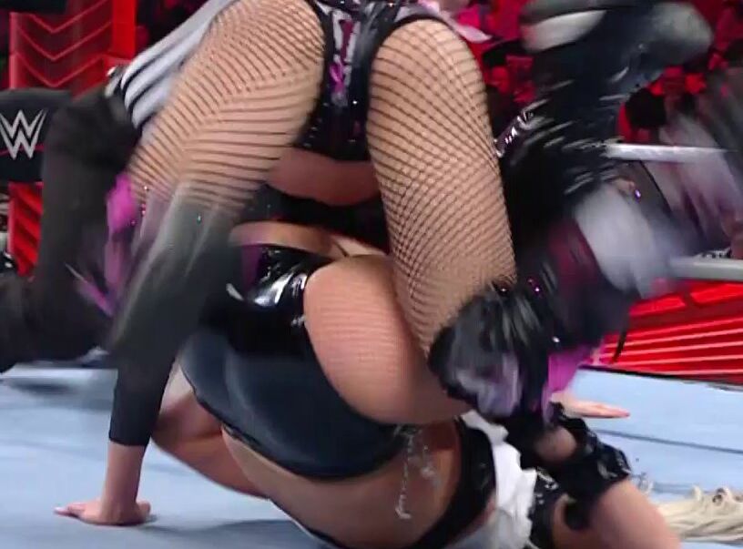 Liv Morgan nackt #108861609