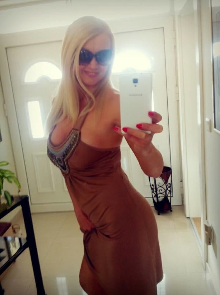 Meine blonde Bimbo Mom gestohlenen Bilder #3 nur für große schwarze Schwänze
 #103048846