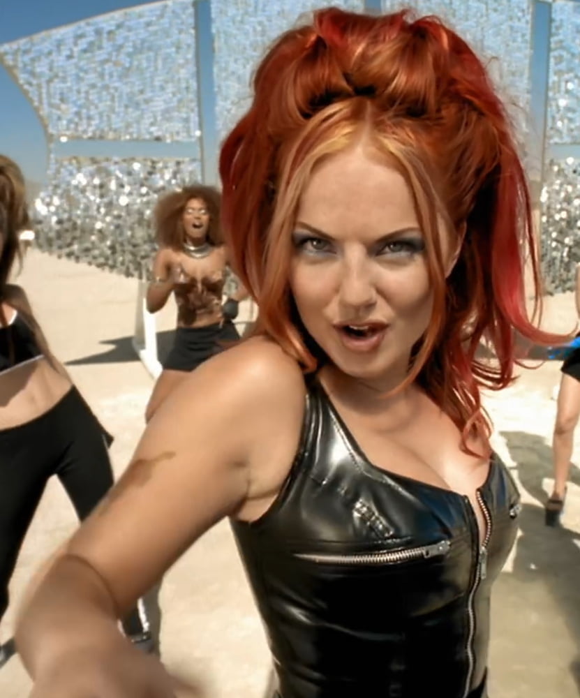 Geri halliwell en pleine forme et très sexy
 #87780636