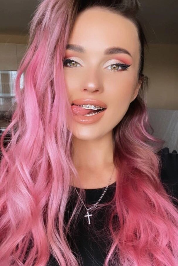 Chikagokate desnuda #109325952