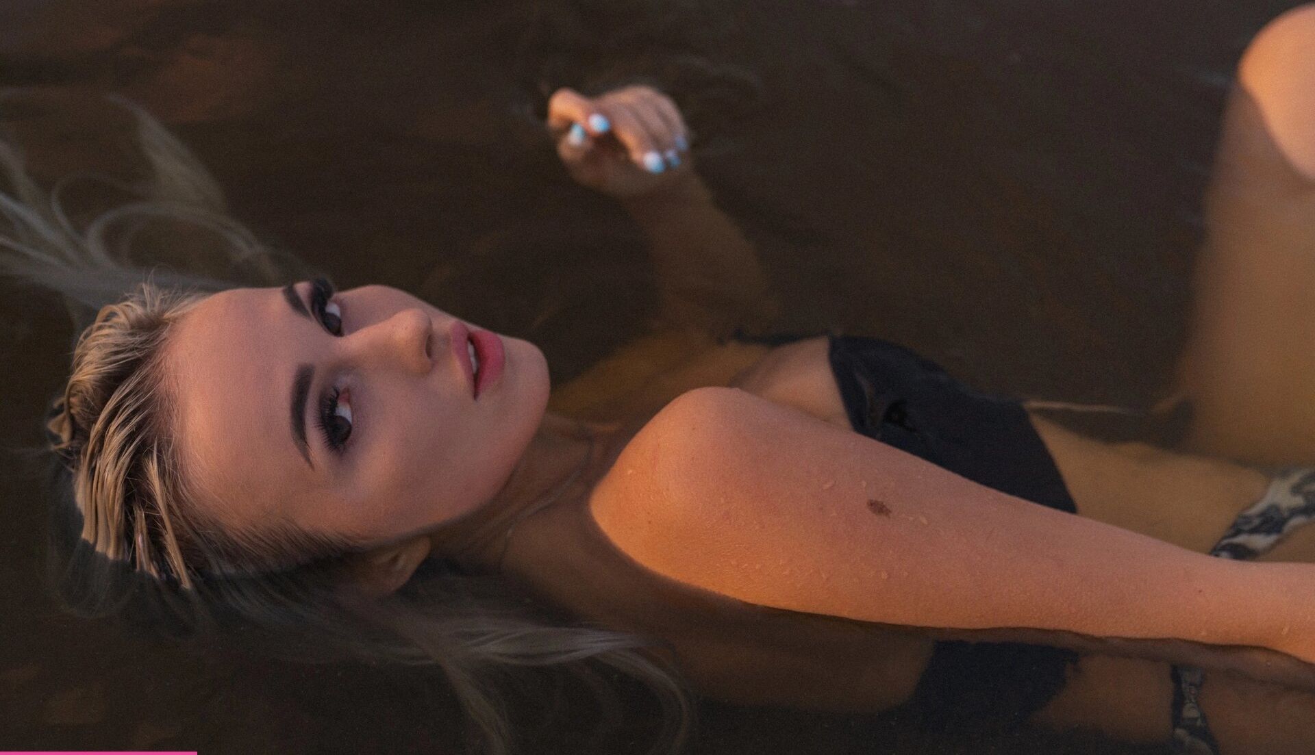 Chikagokate nude #109326050