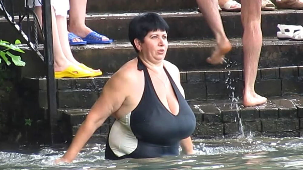 Baden im Fluss #94324301