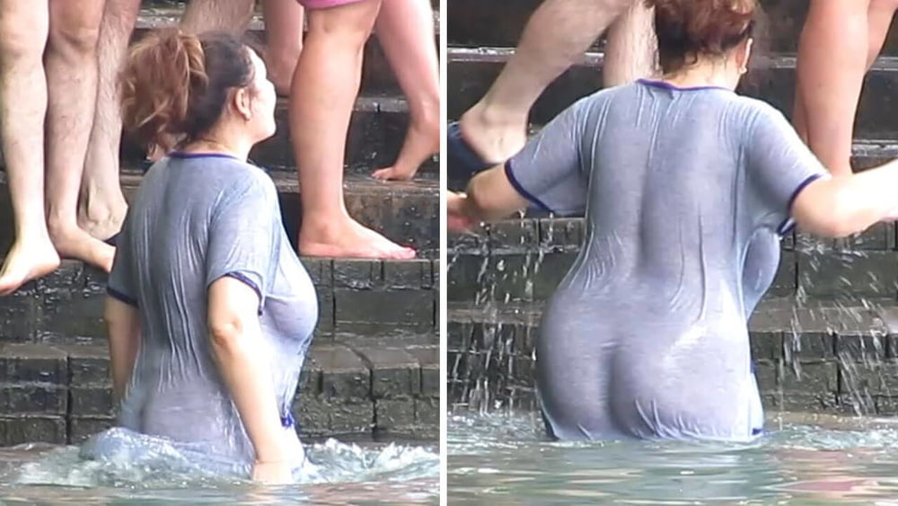 Baden im Fluss #94324328