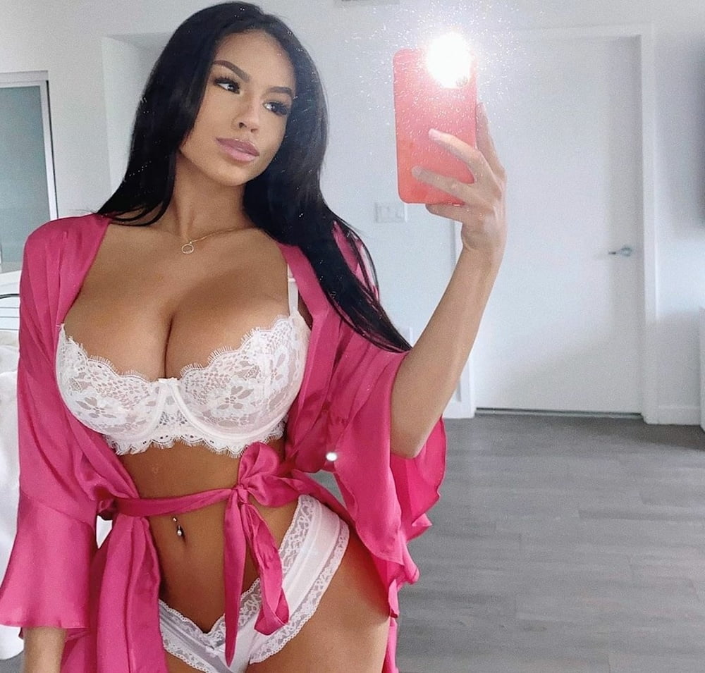 Excelente cuerpo
 #99497569