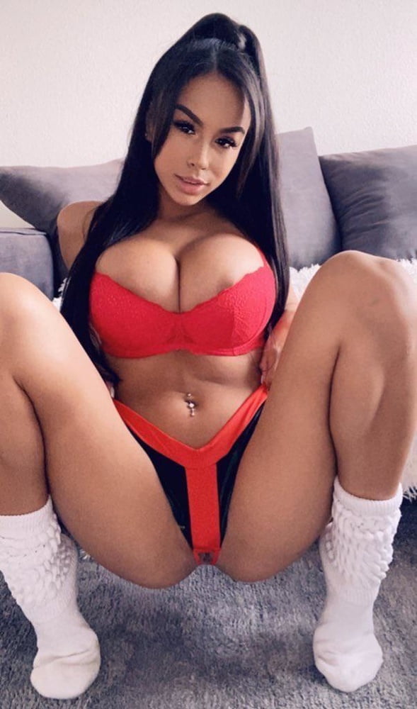 素晴らしいボディ
 #99497581