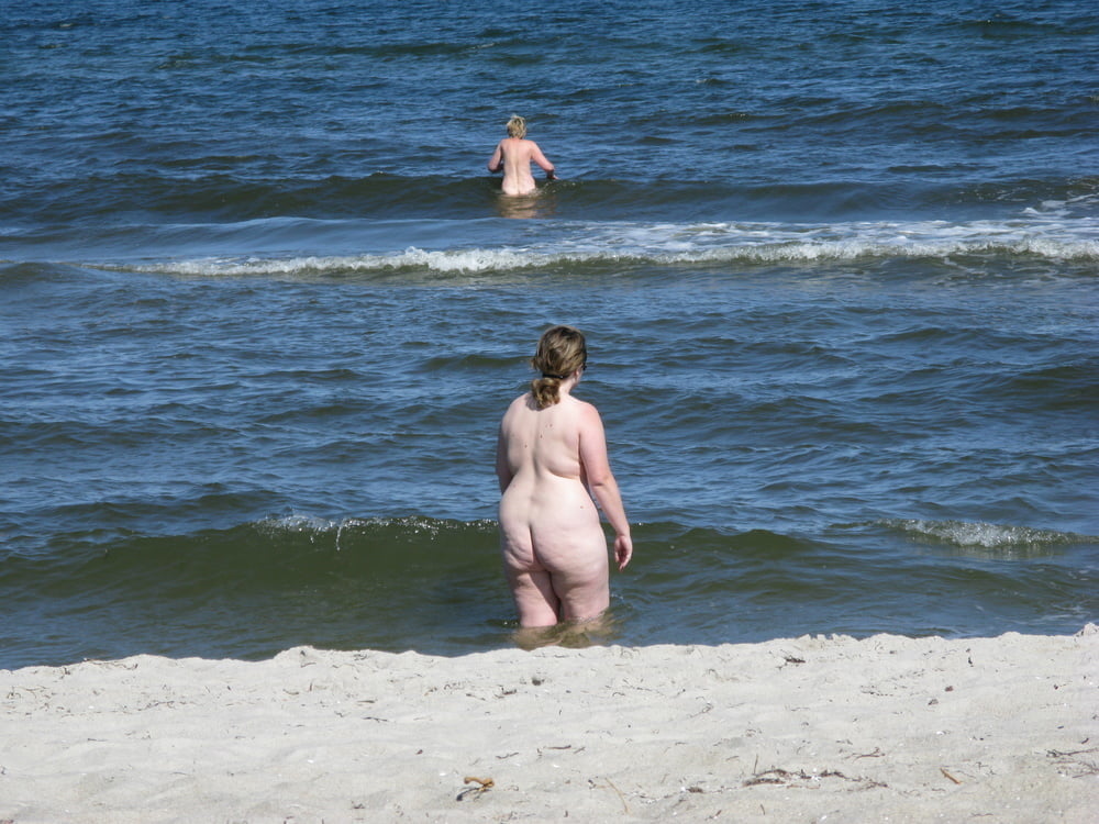 Hotwives 25 #81310428
