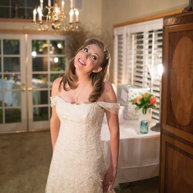 Fotos de novia de Megan
 #89902263