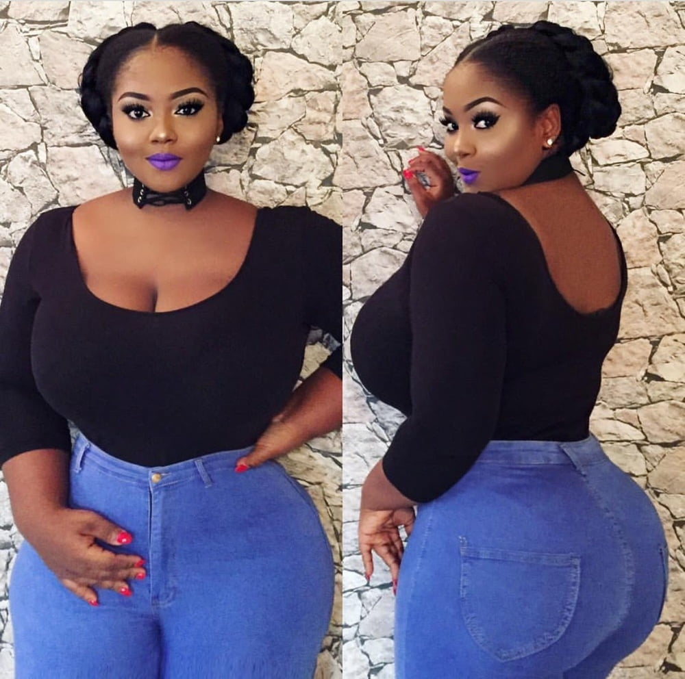 ADORE THE CURVES #104057069