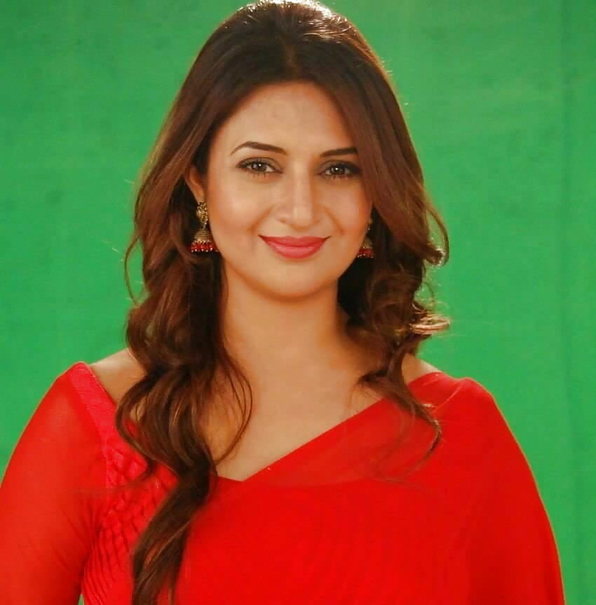 Divyanka Tripathi Dahiya #80249657