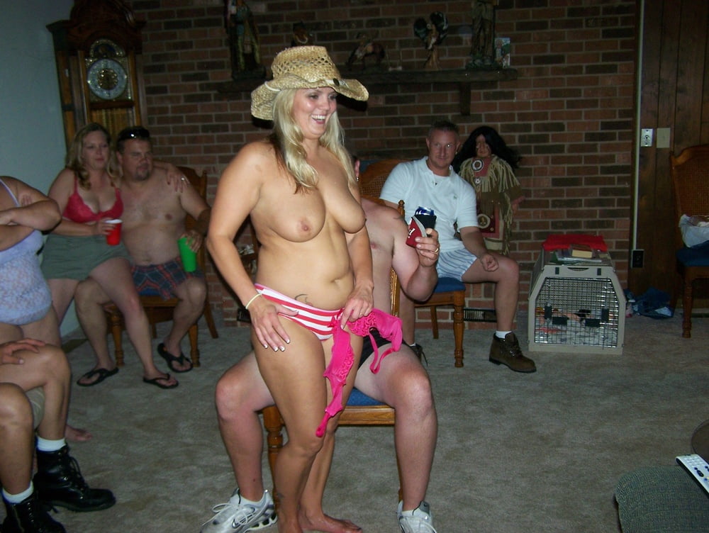 Spaß mit Freunden
 #100966636