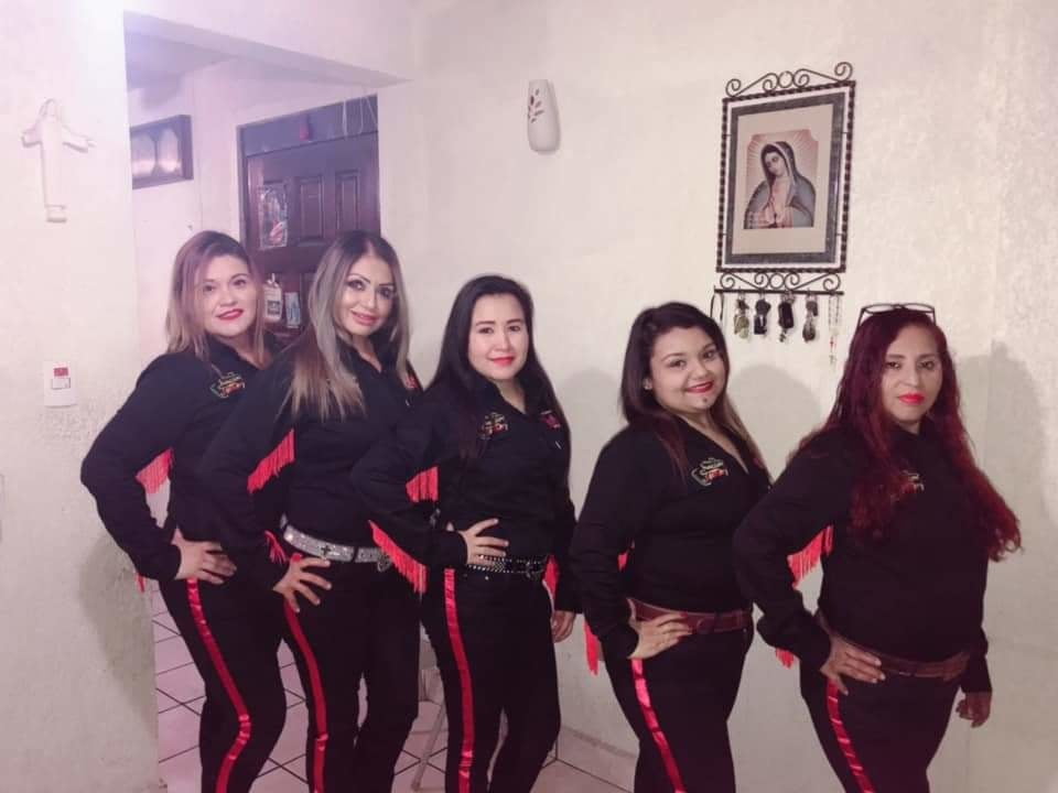 madura Putita #104937653