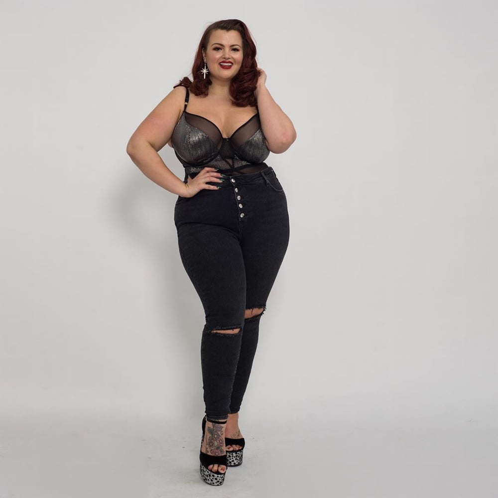 XXL Babes #102904267
