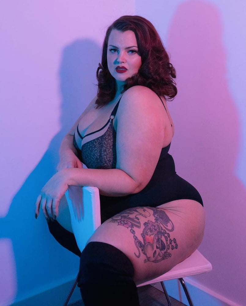 XXL Babes #102904274