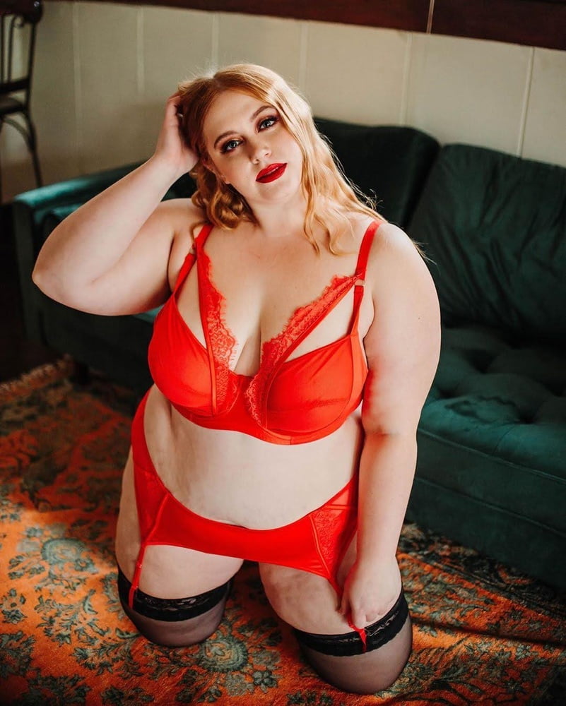 XXL Babes #102904398