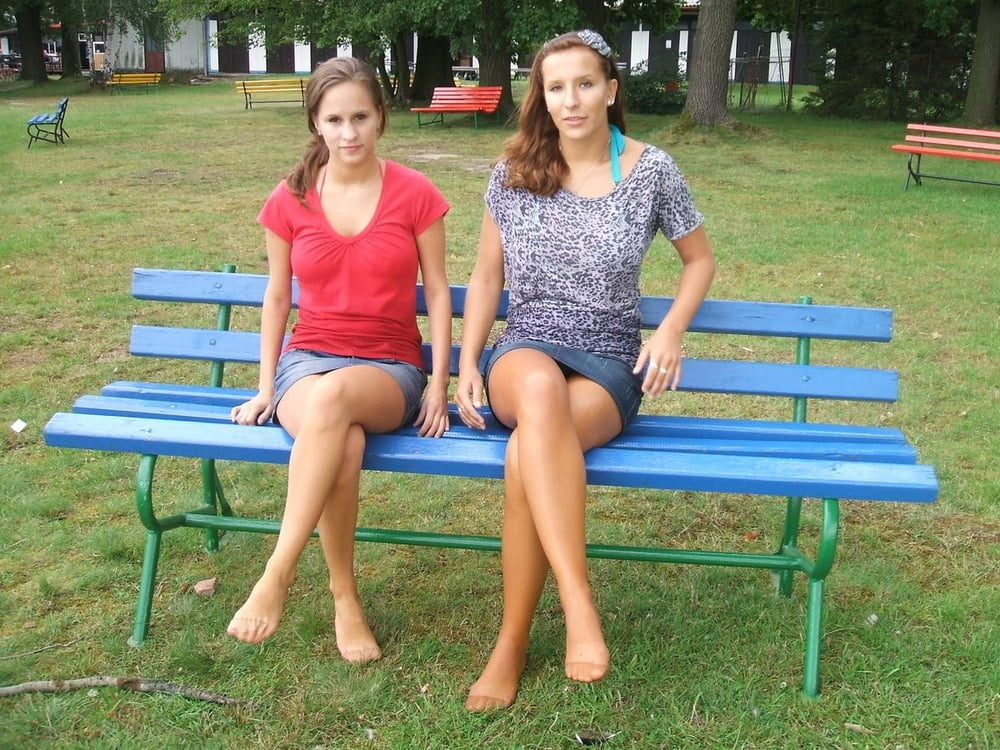 sexy bench girls to enjoy #88701791