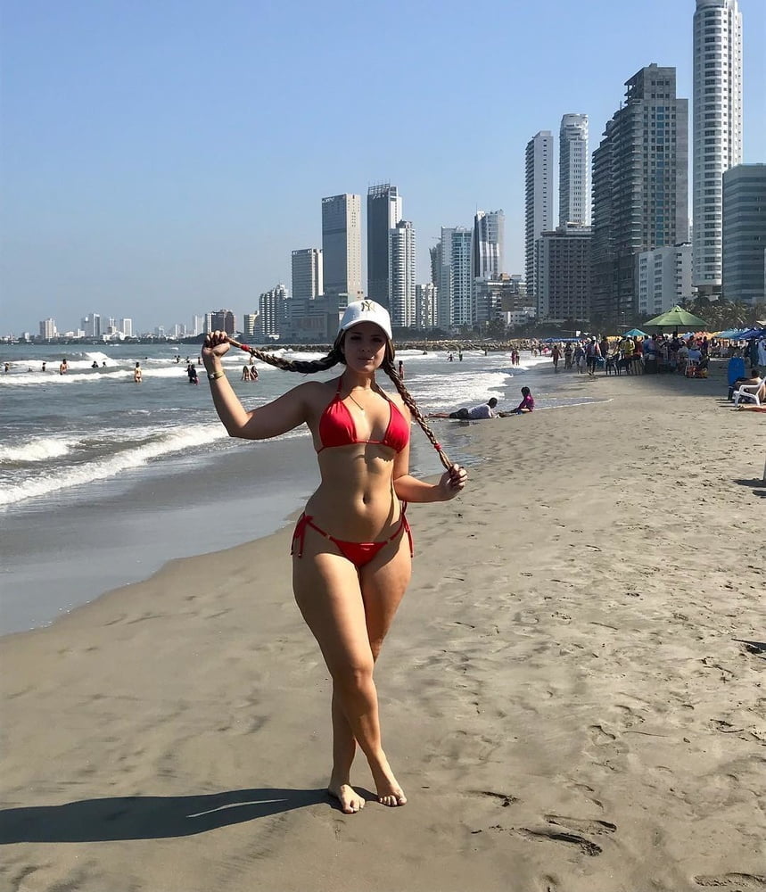 Latina diosa 8
 #96510095