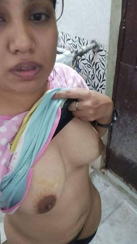 Bangladeshi & indische Mädchen nackt
 #91479803