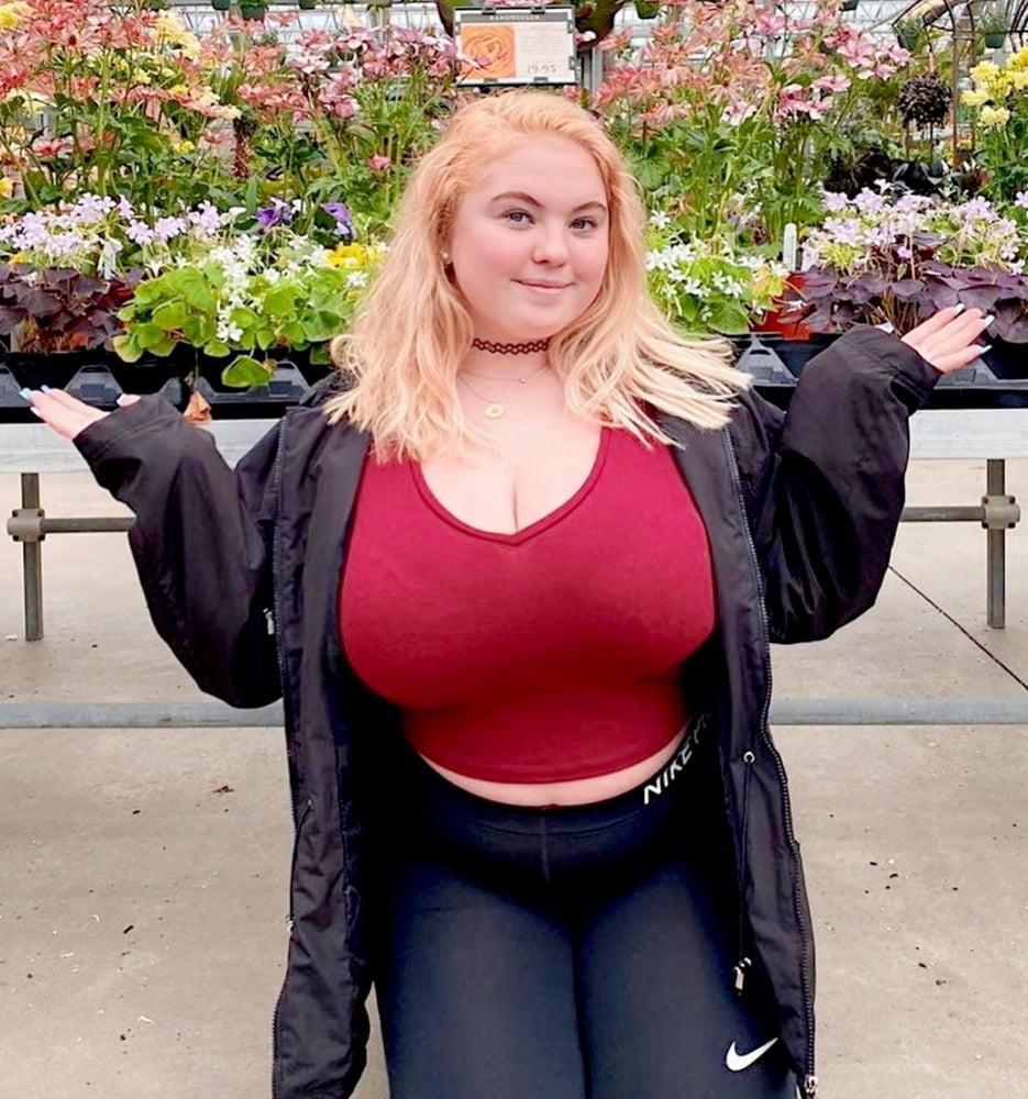 Diff. sets of Busty BBWs 2 #92346352