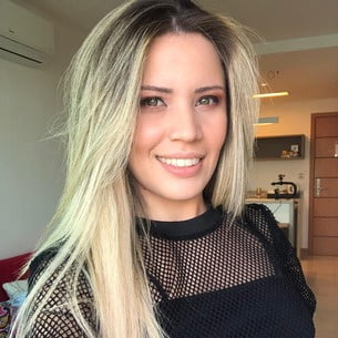 ヤスミン・ミネイラ 23歳 ブラジル人売春婦
 #105407086