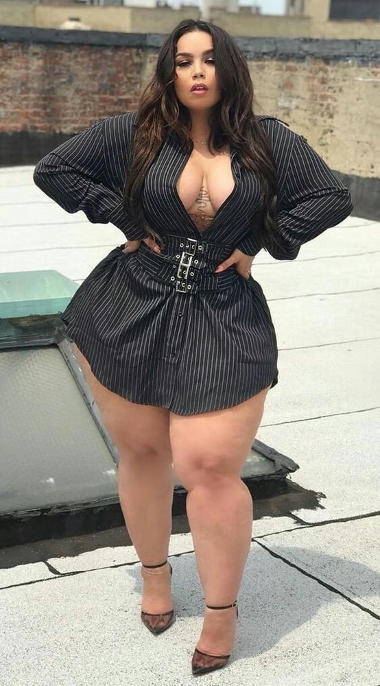 Mamacitas chichonas y culonas
 #96674868