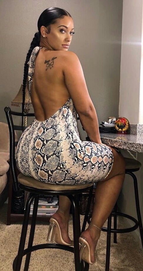 Mamacitas chichonas y culonas
 #96674892