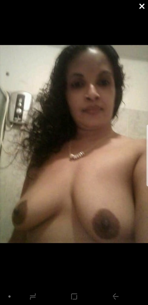Hot sri lankan mom #81233000
