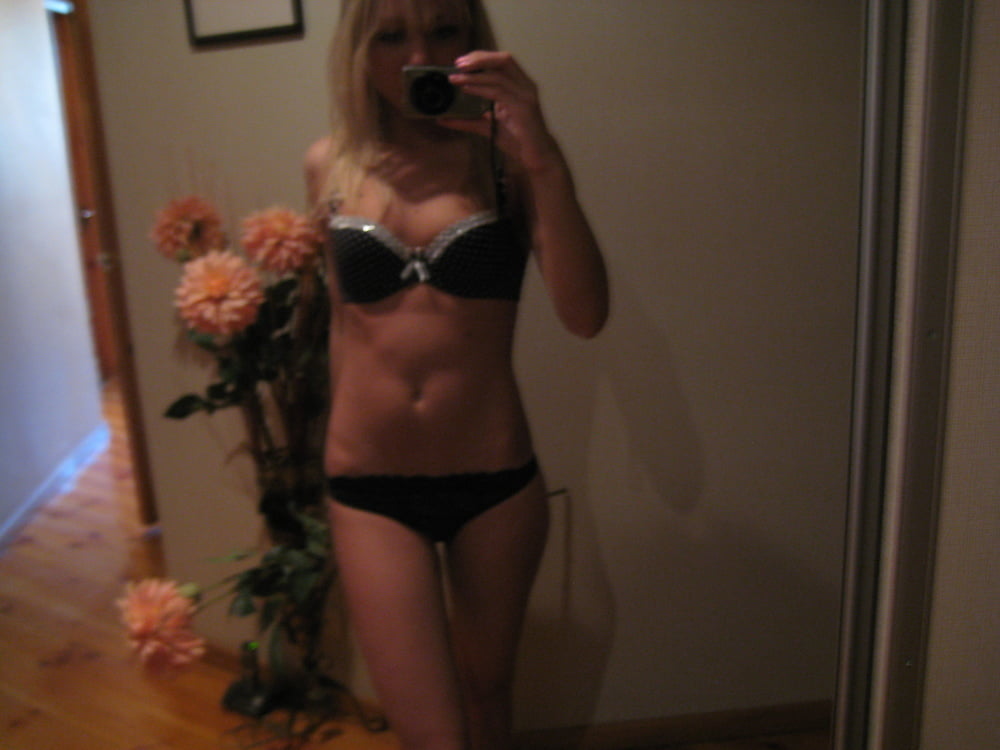 Amateur blonde selfies #98166814