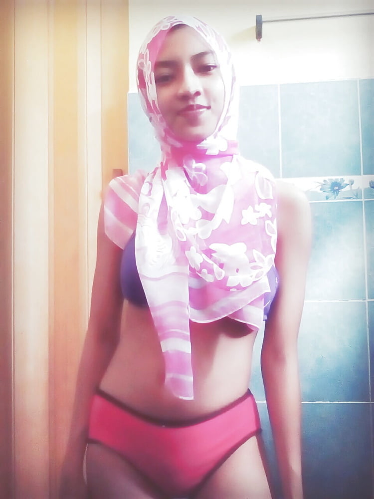 Hijab girls (1) #93129255