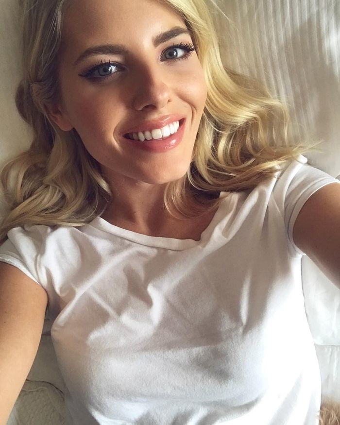 Mollie king beautiful face
 #91681773