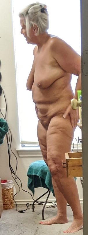 Miss Piggy getting ready.... #92260249