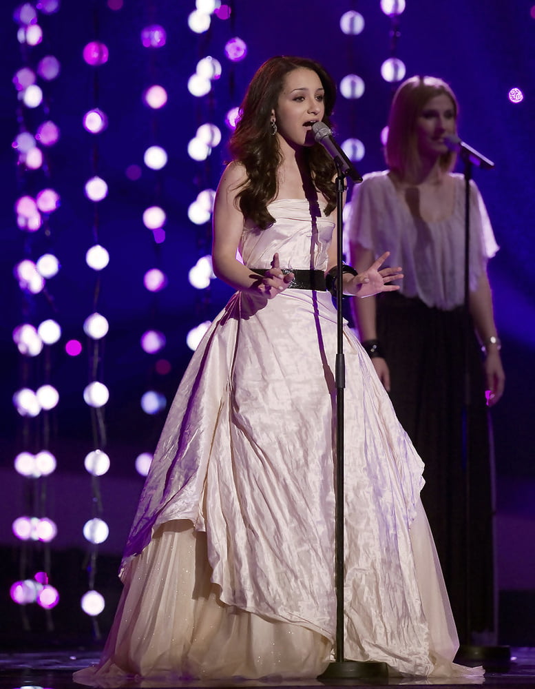 Filipa Azevedo (Eurovision 2010 Portugal) #104994695