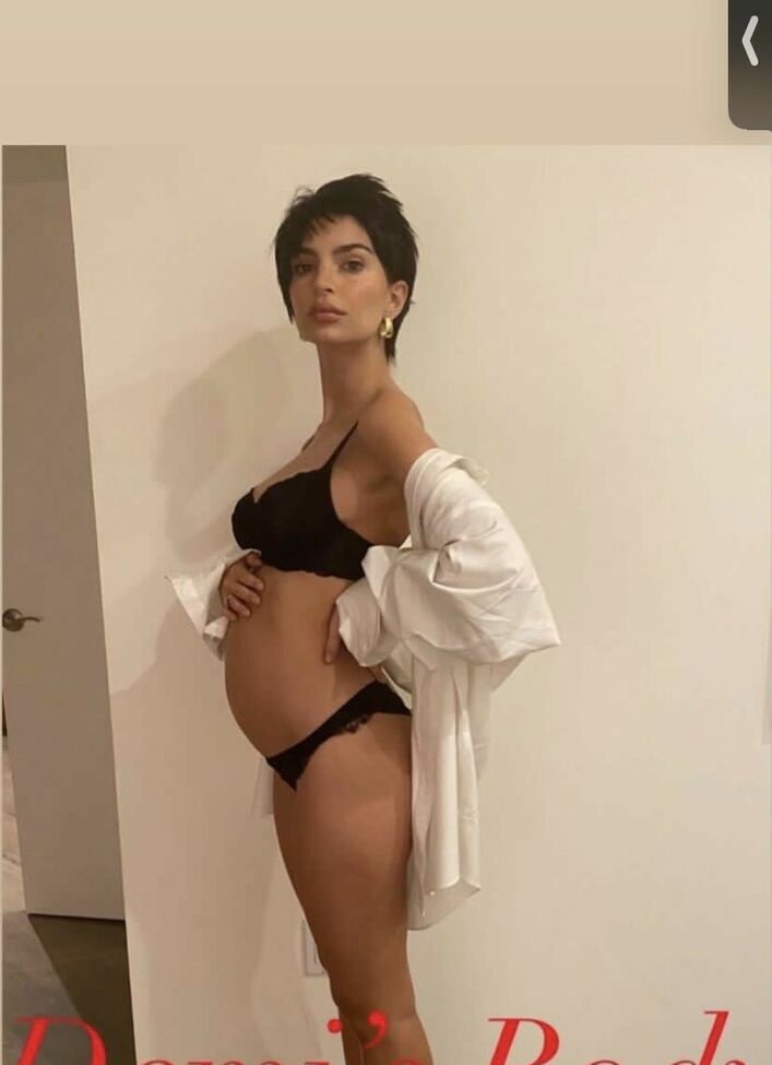 Emily Ratajkowski nude #107588441