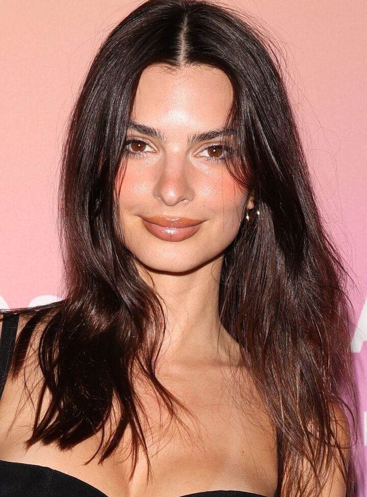 Emily Ratajkowski nude #107588905