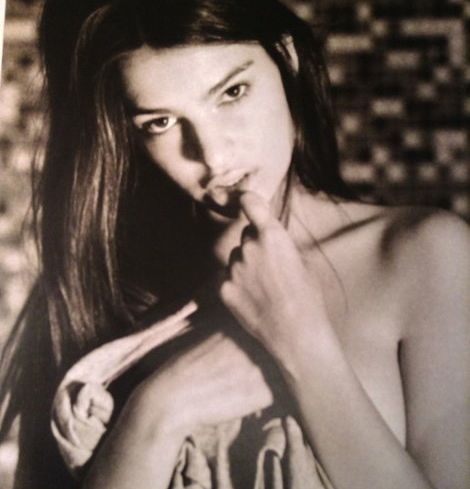 Emily Ratajkowski nude #107589421