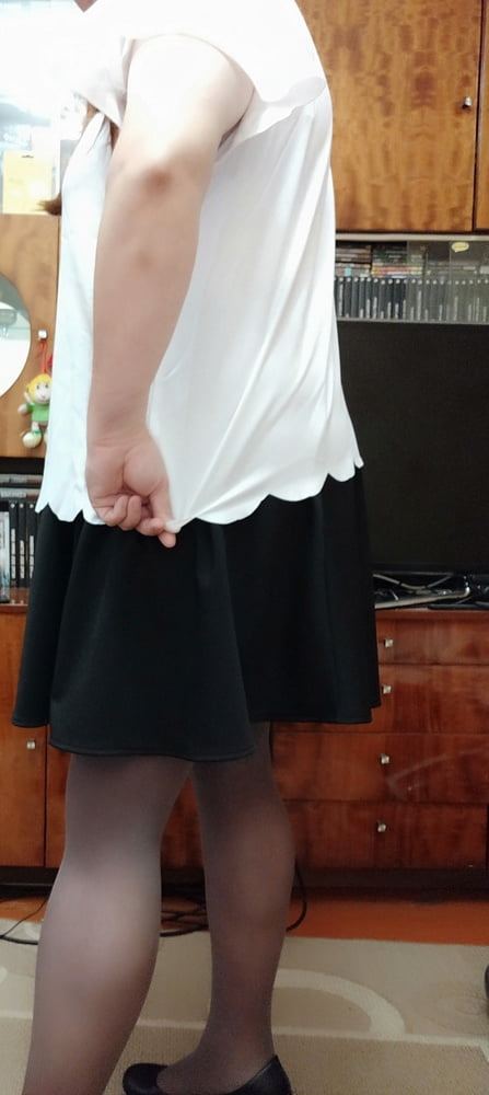 black skirt&white blouse p.3 #106856362