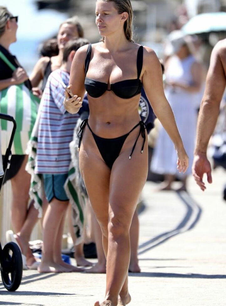 Natasha Oakley nude #108808788