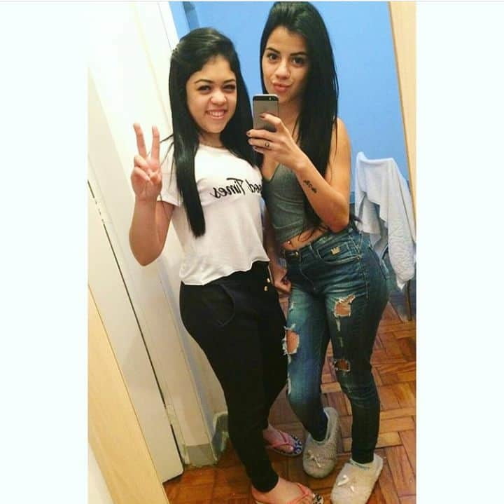 #jeans rabudas gostosas 22
 #89393997