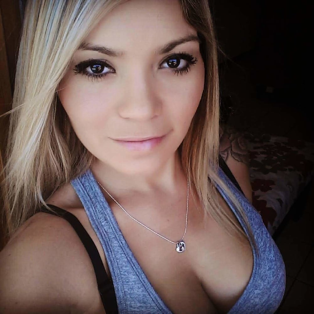 Samatha campos de puntarenas costa rica
 #91535595