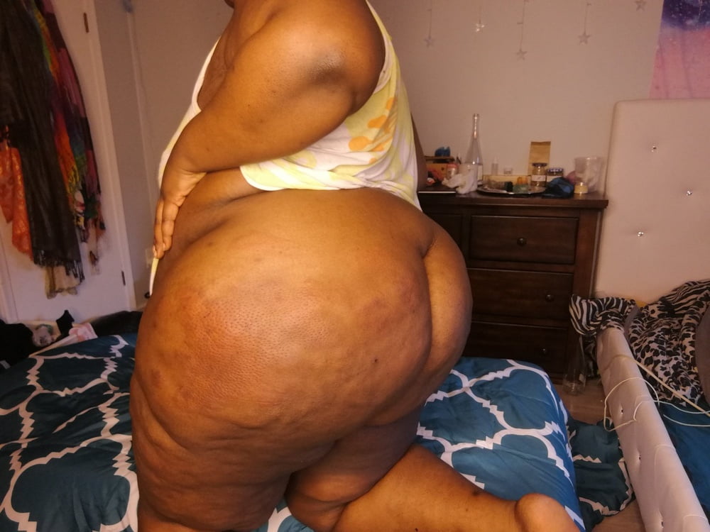 Ebony booty déesses 103
 #100986599