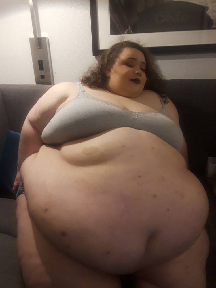 Ssbbw only
 #93890546